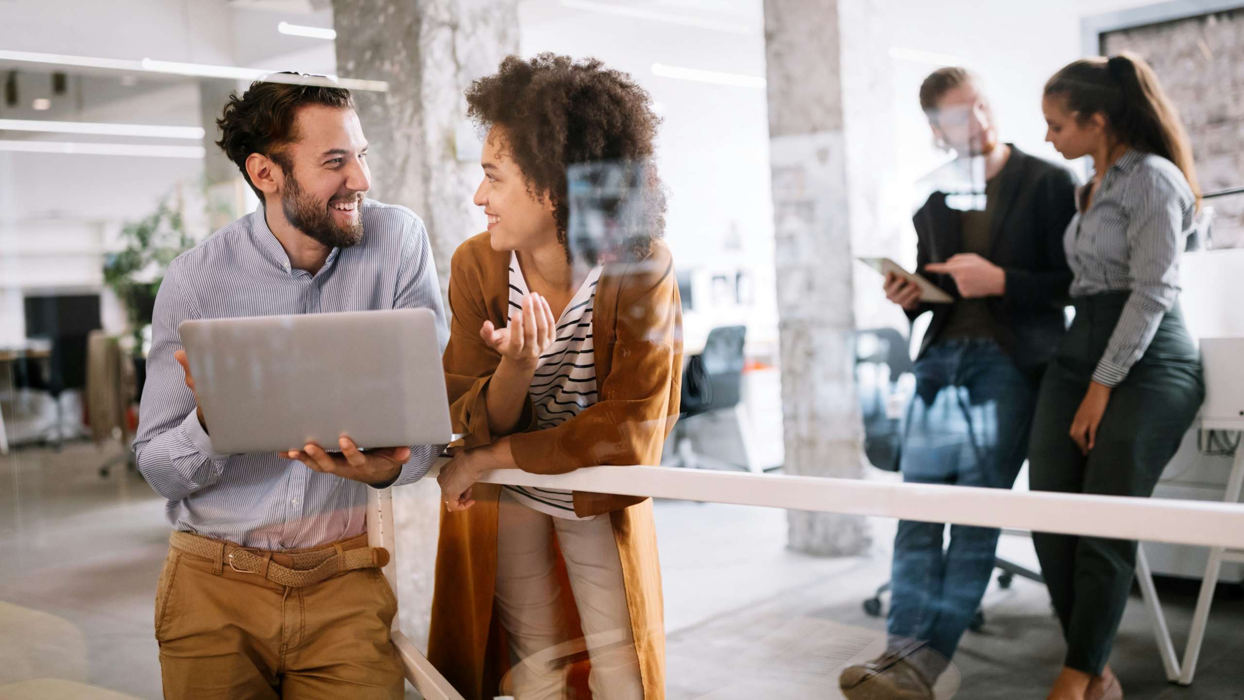 PFIF ePaper und Whitepaper rund um Fördermittel, Innovationen und FuE-Projekte.